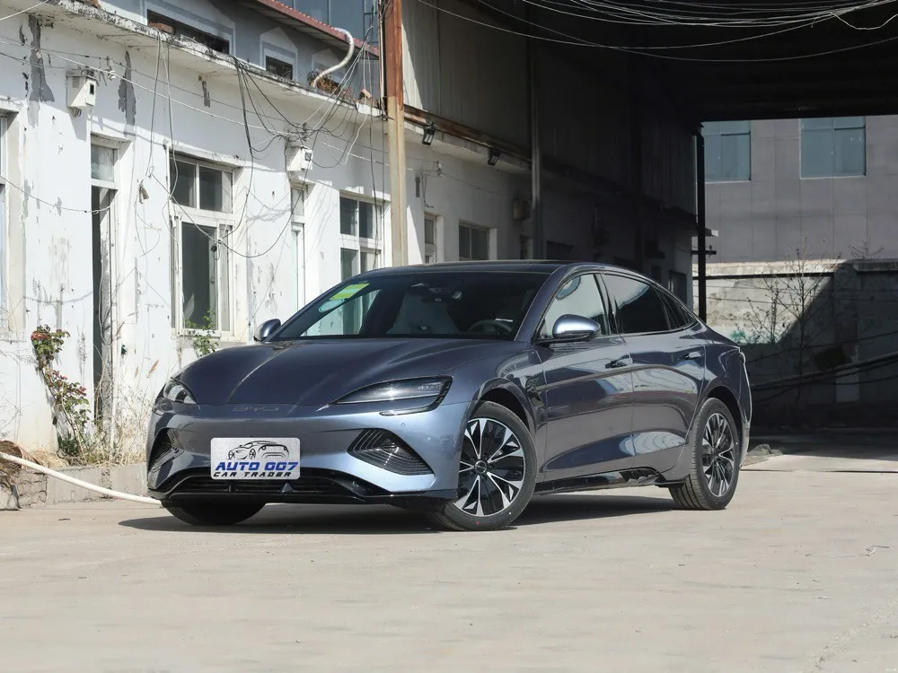 Car Trydan Sêl BYD