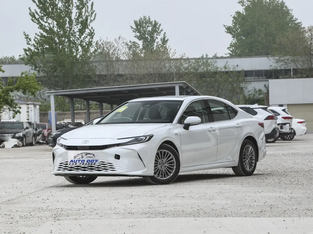 Car Hybrid Toyota Camry